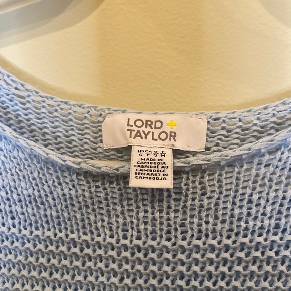 Lord & Taylor Soft Blue Knitted Sweater. - Picture 3 of 5